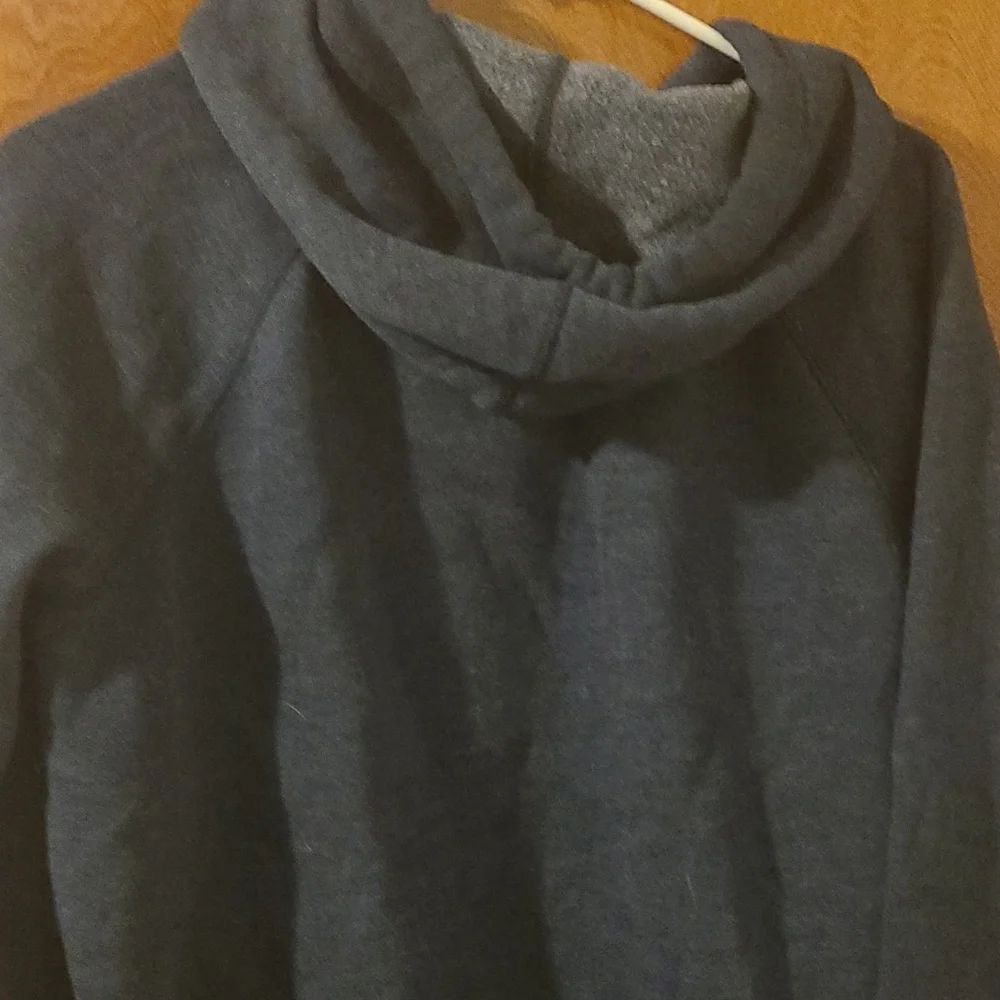 American Eagle hoodie - Picture 3 of 4